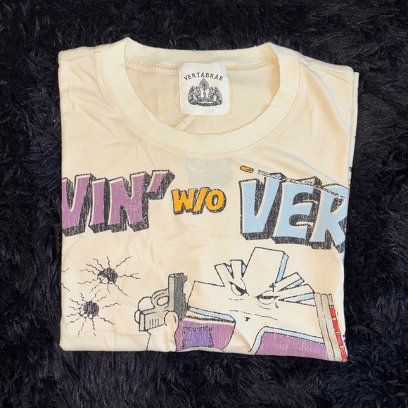 Vertabrae t shirt - Picture 4 of 5